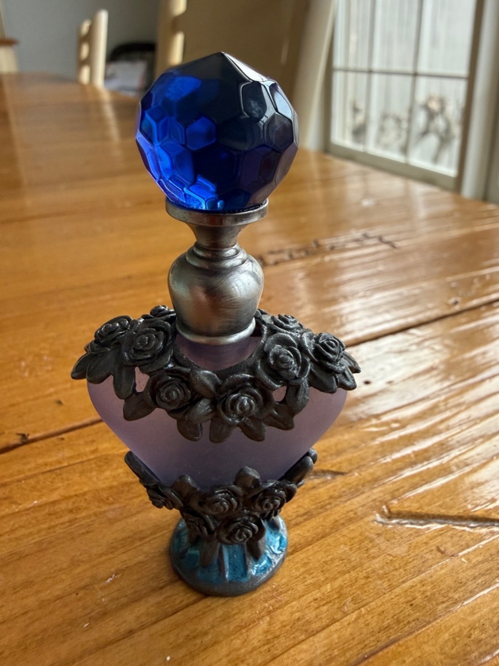 Vtg. Flower Frosted Lavender W/Cobalt Blue Stopper Anointing Oil Bottle (Empty) - Picture 7 of 12